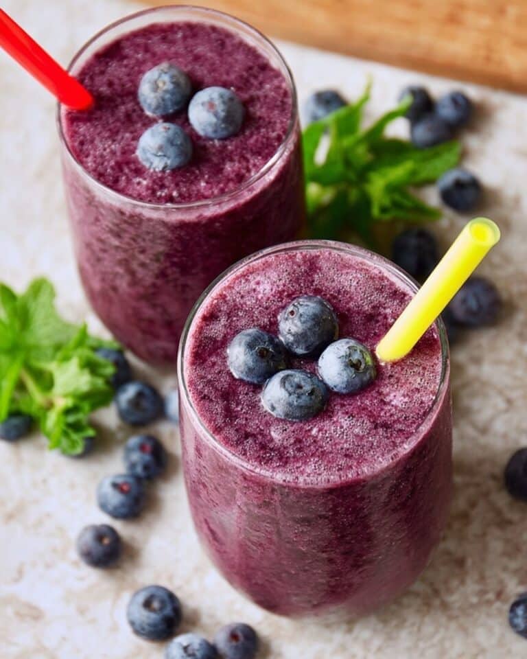 Blueberry Banana Smoothie Recipe